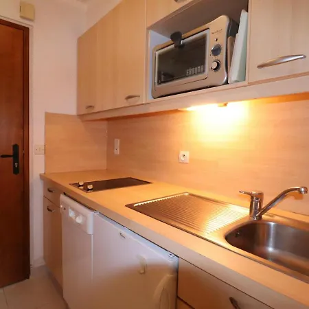 Apartment Lumineux Avec Balcon Sud, Skis Aux Pieds, Proche Commerces, Pour 4 Personnes - Fr-1-182-11