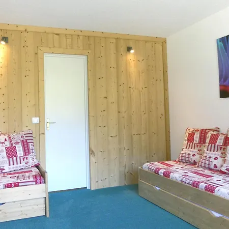 Apartment Lumineux Avec Balcon Sud, Skis Aux Pieds, Proche Commerces, Pour 4 Personnes - Fr-1-182-11